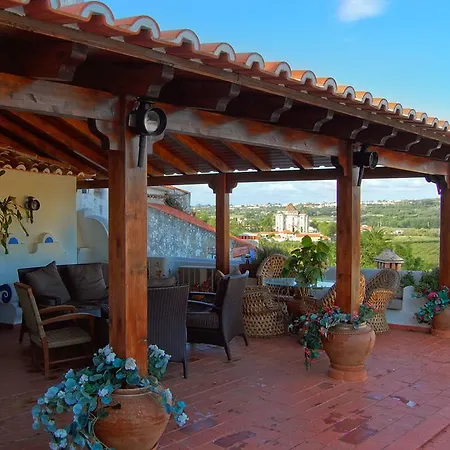 Casa Do Relogio בית הארחה 3*