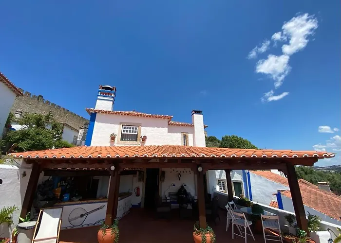 Casa Do Relogio Gæstehus Óbidos